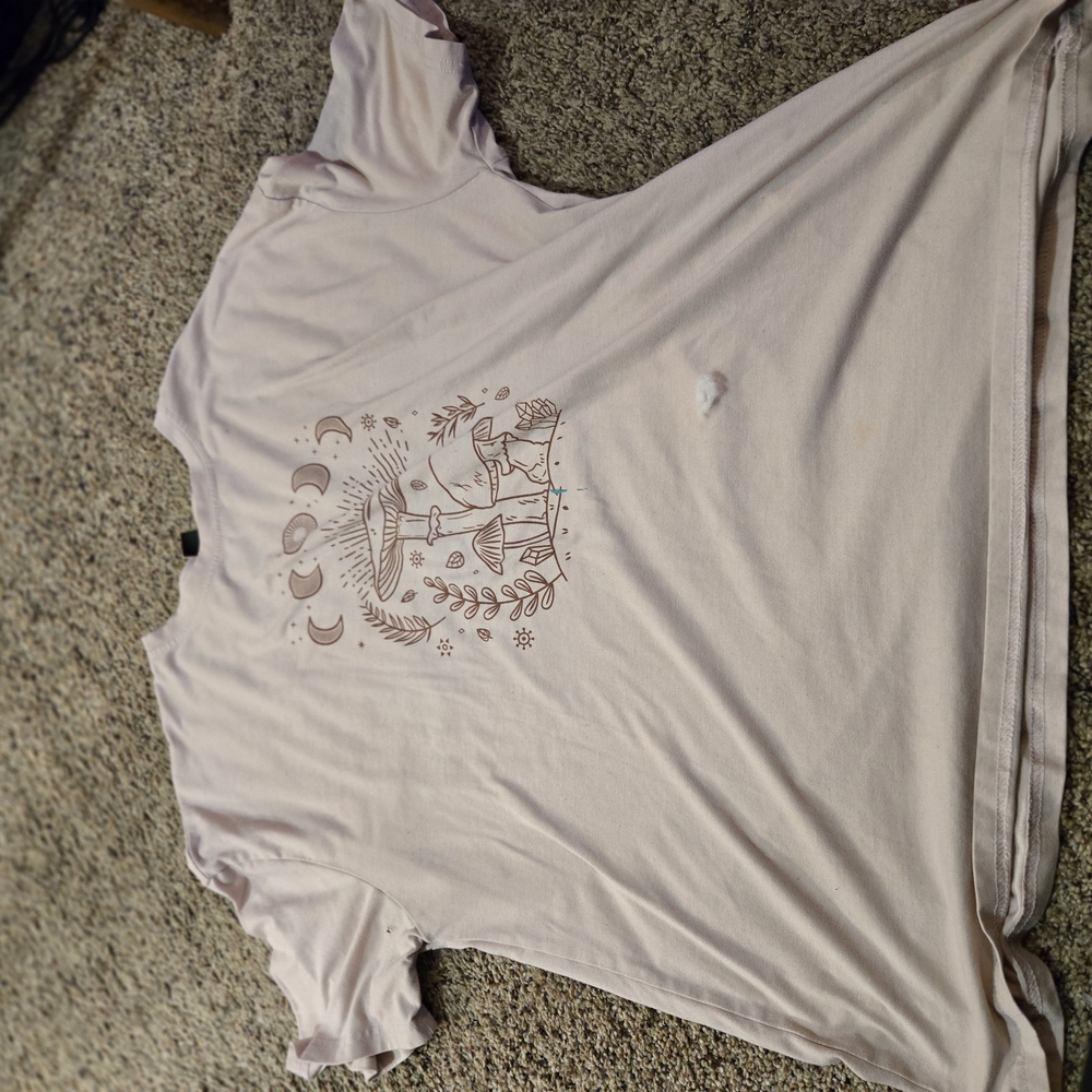 Graphic Tee with Moon and Nature Design